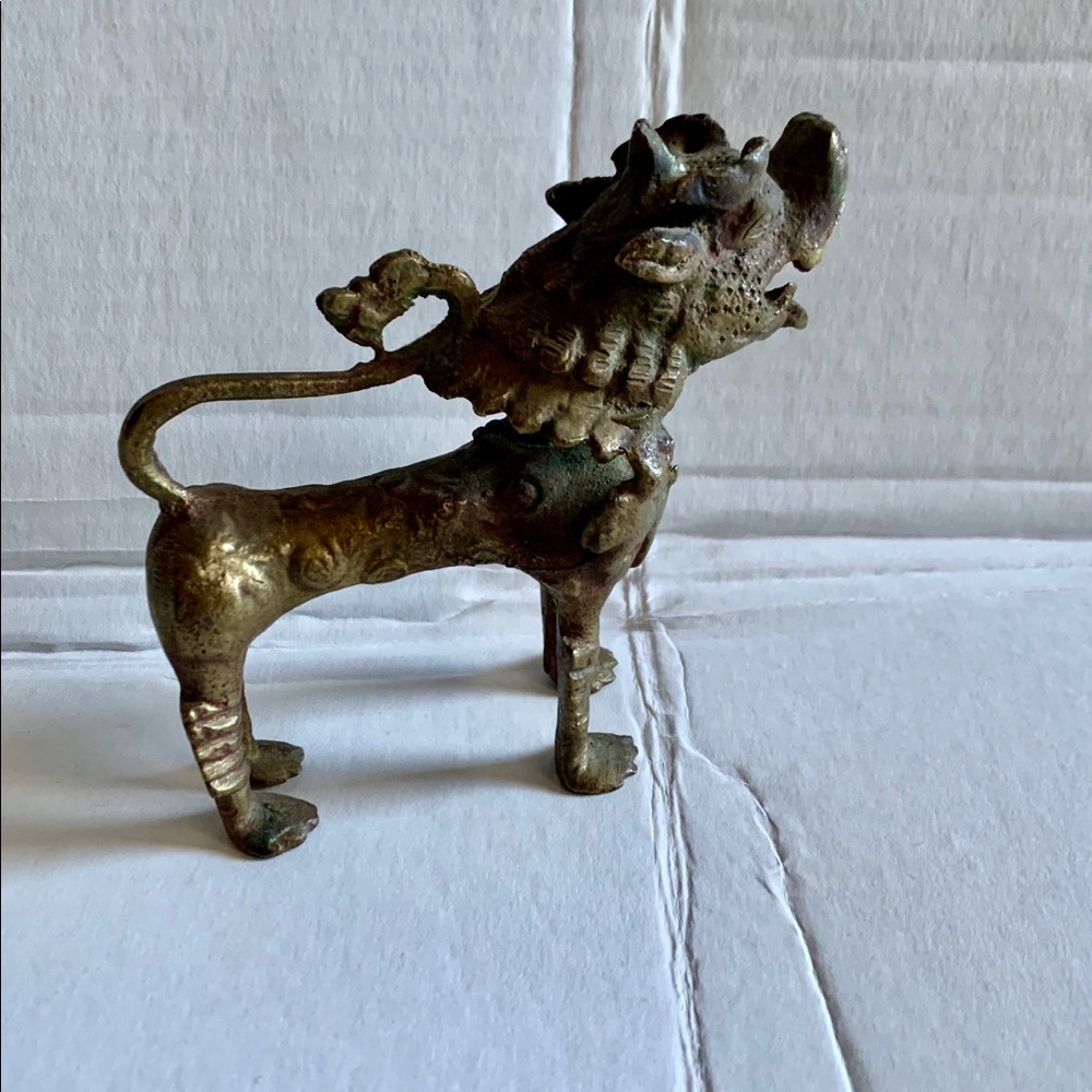 Antique Kylin Tibetan Bronze Guardian Lion Foo Dog
